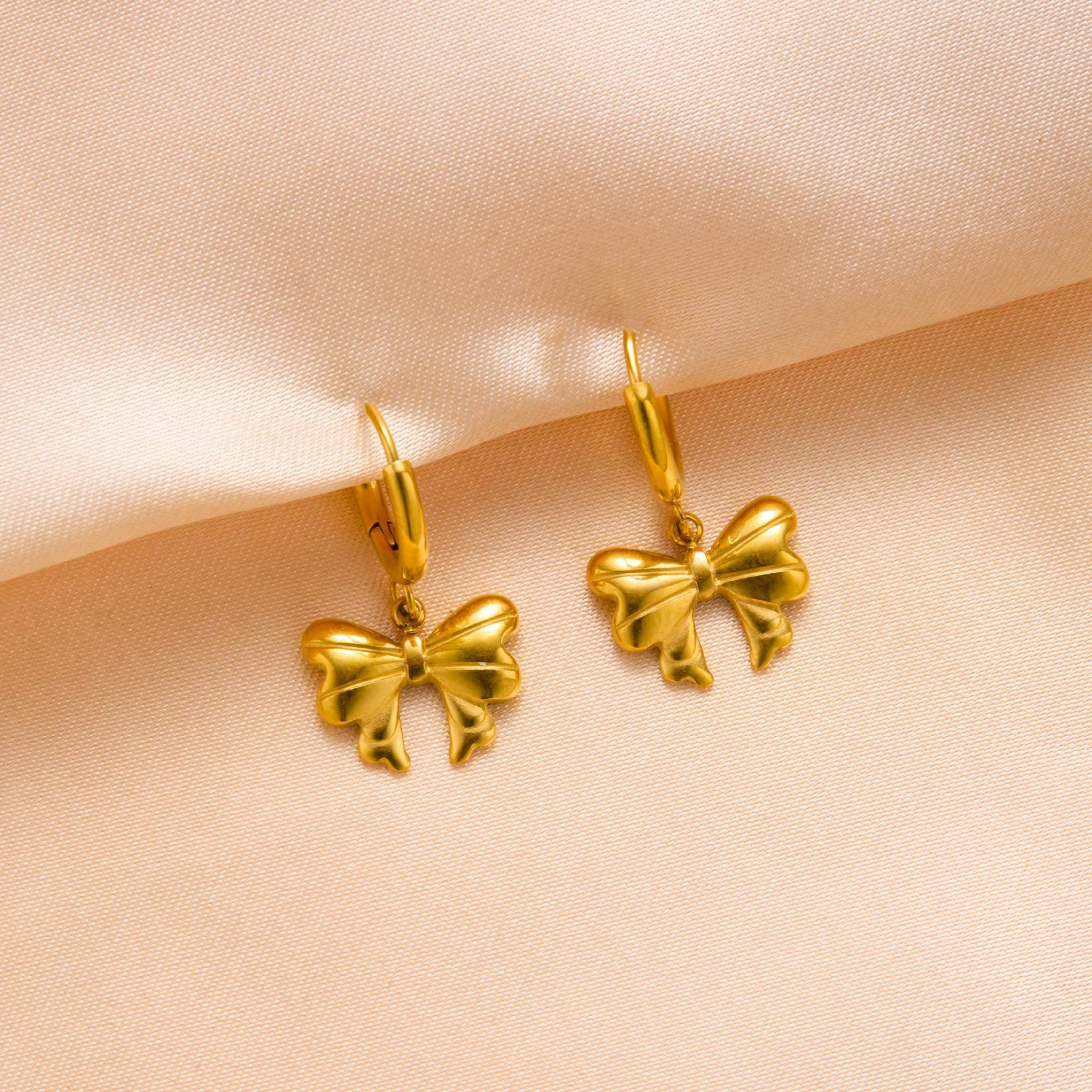 Dangle Earrings